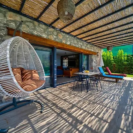 Sleeps 4, Spacious Lux With Private Pool Awz 275 וילה