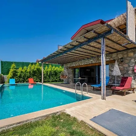 Sleeps 4, Spacious Lux With Private Pool Awz 275 빌라